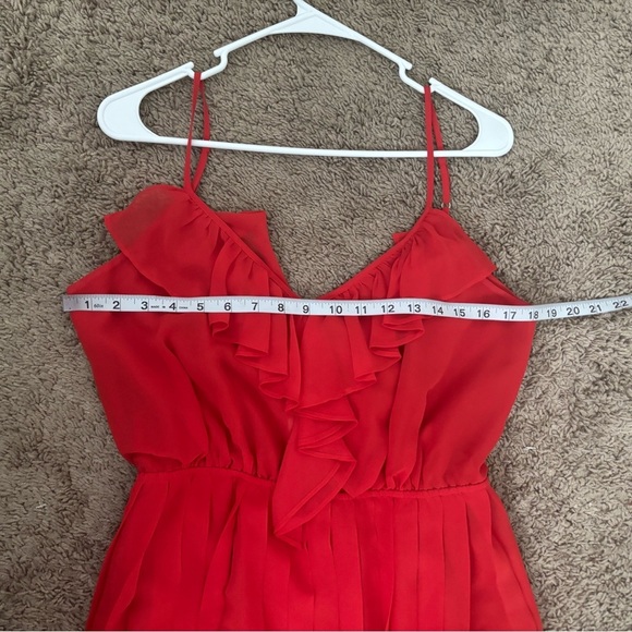 BCBG Ruffle V-Neck Red Chiffon Flowy Dress Romantic Date Night Cocktail S - Picture 9 of 10